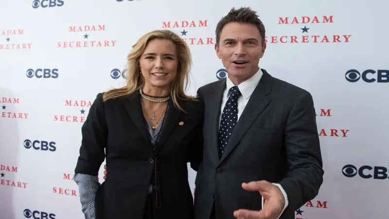 Tea Leoni Tim Daly Split